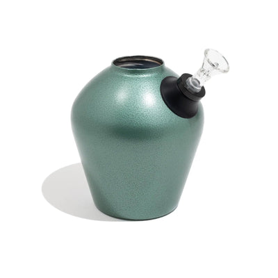 Chill - Green Armored Bong